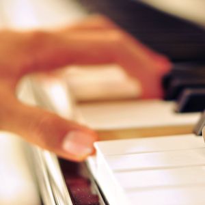 领导一晚上弄了我三次
